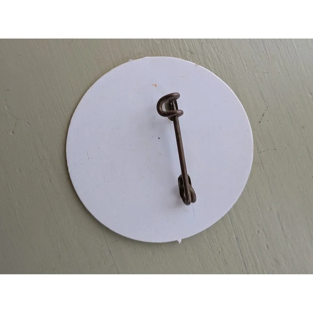 2011 Asbury Park NEW JERSEY SEASONAL BEACH‎ BADGE (1), Project Piece